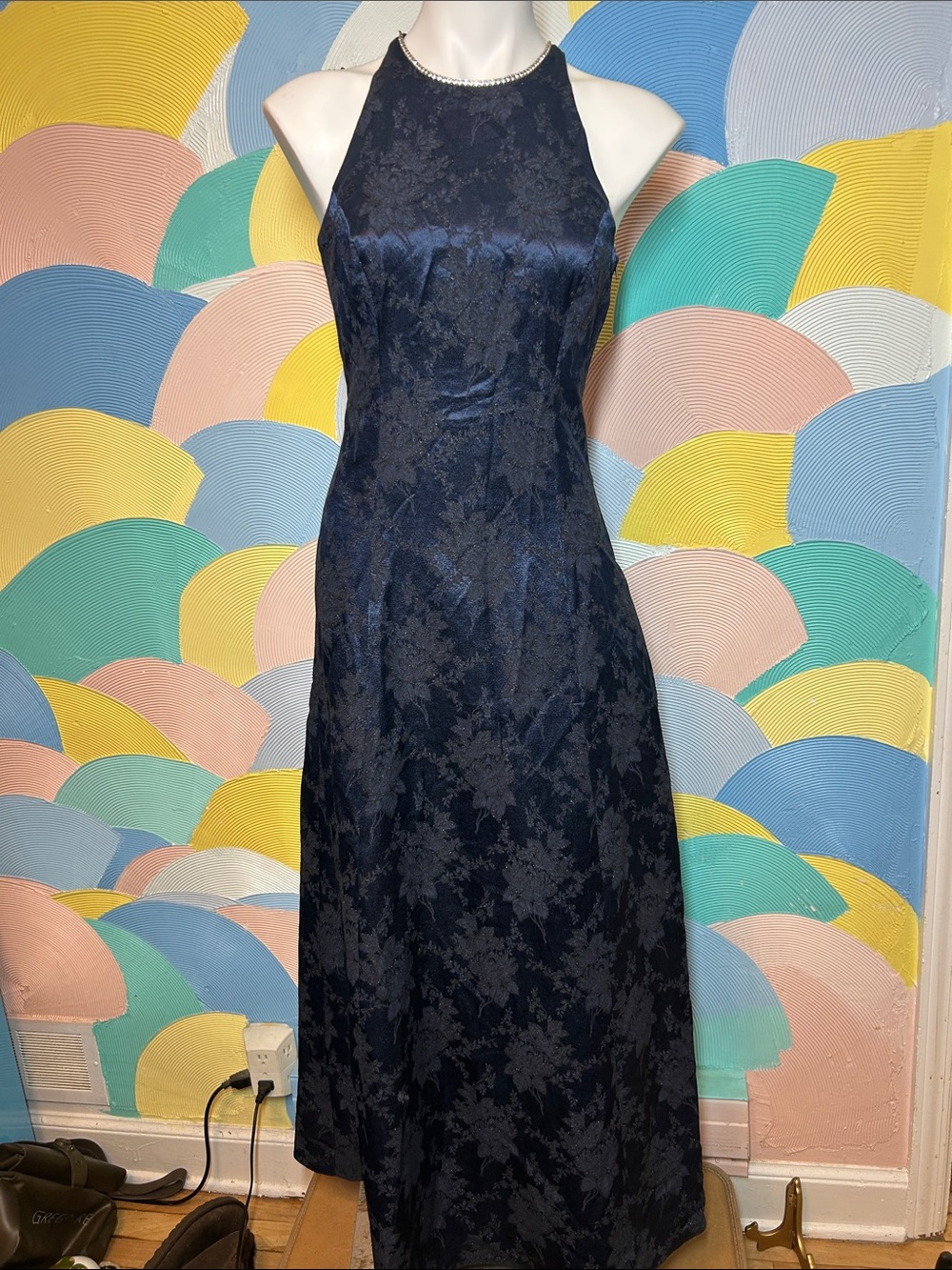 Onyx Nite Navy Floral Jacquard Halter Evening Dress sz 8